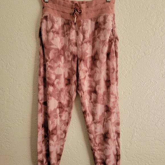 Athleta Balance Printed Jogger Small - Picture 3 of 7